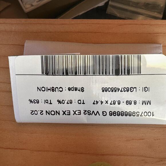 2.02 ct VVS2 Lab Certified Cushion Cut diamond - Picture 10 of 10